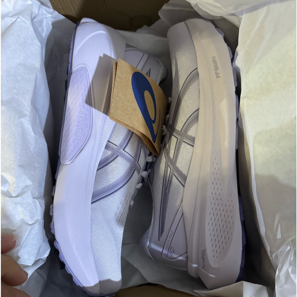 ASICS Women's Gel-Kayano 30 Running Shoes size 7.5
